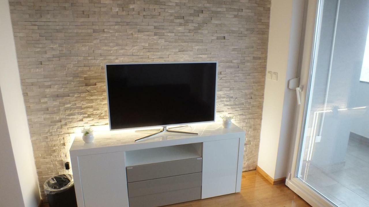 Apartment Paulina Novalja Kültér fotó